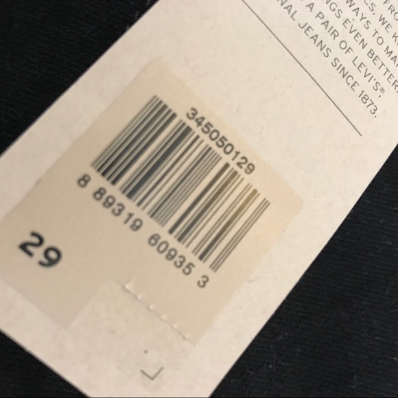 LEVI'S SHORTS - Picture 5 of 6